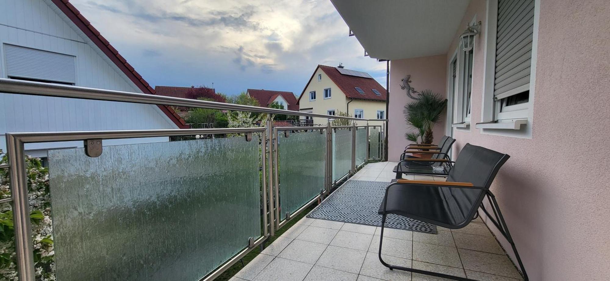 Attraktive 3 Zimmer Wohnung In Ruhiger Lage Άνσμπαχ Εξωτερικό φωτογραφία
